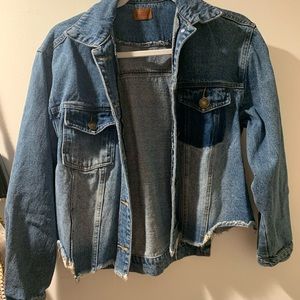 Blue POL Jean jacket with frayed hem